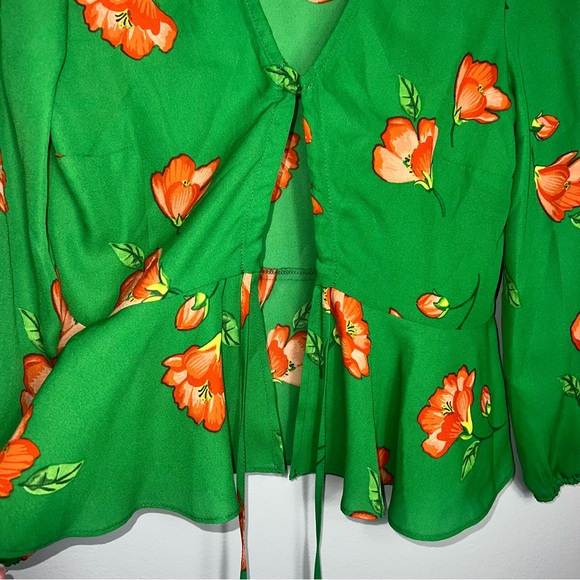&Topshop green with orange flowers floral top blouse shirt with tie front new 4 - Picture 3 of 10